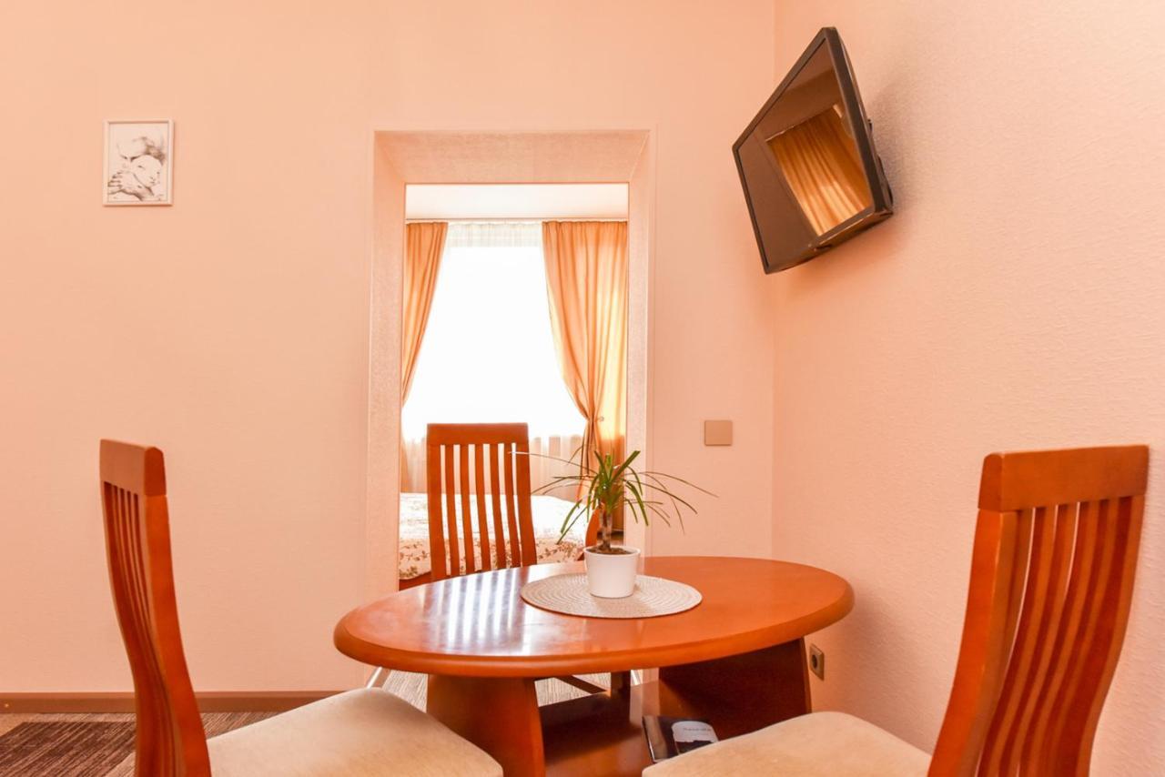 Hotel Jugend With Self Check-In Λιέπαγια Εξωτερικό φωτογραφία